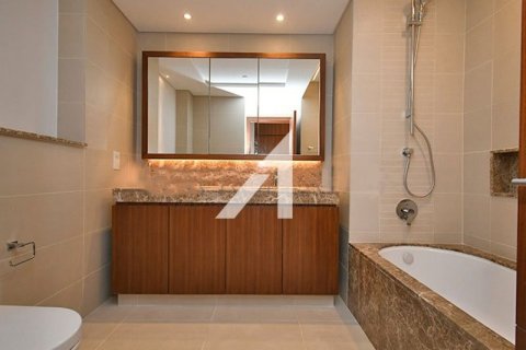 Квартира с 2 спальнями в Vida Residence, ОАЭ №146392 12