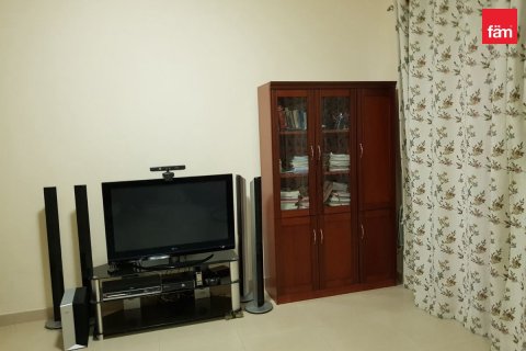 3 bedrooms Villa in International City, UAE No. 184448 25