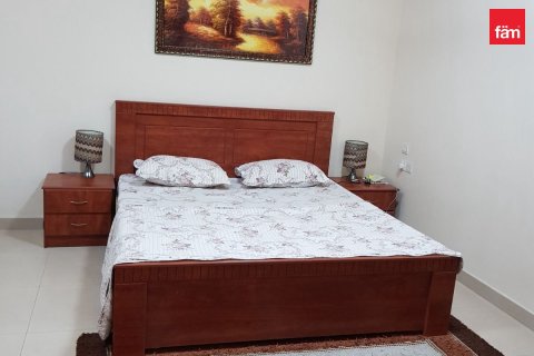 3 bedrooms Villa in International City, UAE No. 184448 7