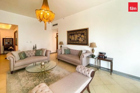 2 bedrooms Apartment in Dubai, UAE No. 184444 4