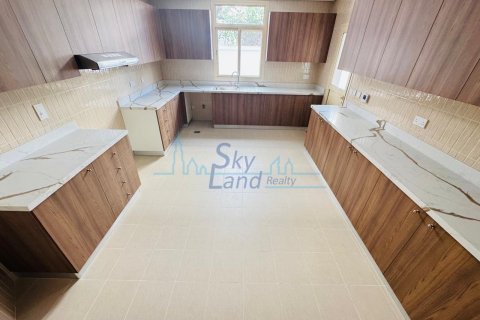 Вилла с 4 спальнями №125812 17