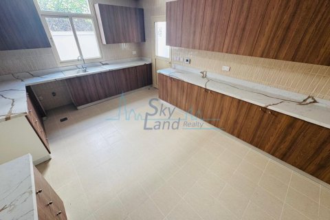 Вилла с 4 спальнями №125812 16