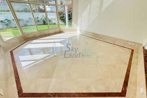 Вилла с 4 спальнями №125812 18