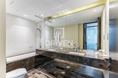 Квартира с 1 спальней в Damac Heights, ОАЭ №192585 10