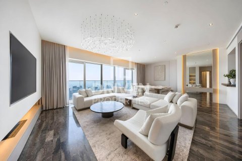 Квартира с 3 спальнями в Damac Heights, ОАЭ №192583 4