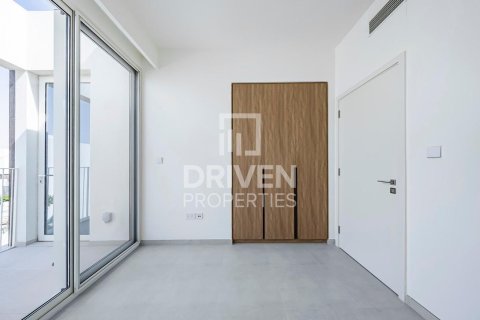 Townhouse de 3 dormitorios en The Valley, UAE No. 202728 8
