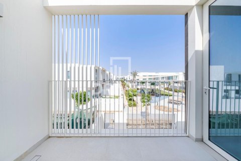 Townhouse de 3 dormitorios en The Valley, UAE No. 202728 12
