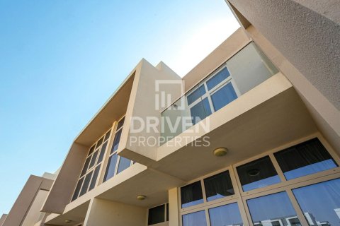 Таунхаус с 3 спальнями в DAMAC Hills (Akoya by DAMAC), ОАЭ №137977