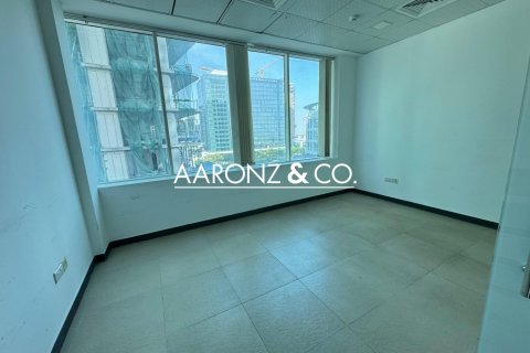 157m² Office in Business Bay, UAE No. 152661 6