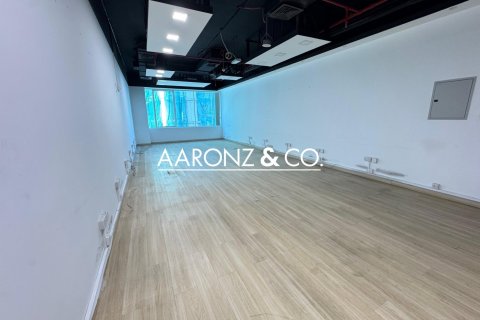 95m² Office in Business Bay, UAE No. 152662 4