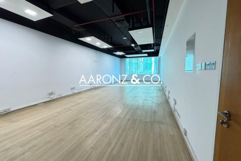 95m² Office in Business Bay, UAE No. 152662 9