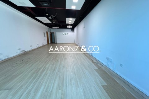 95m² Office in Business Bay, UAE No. 152662 8
