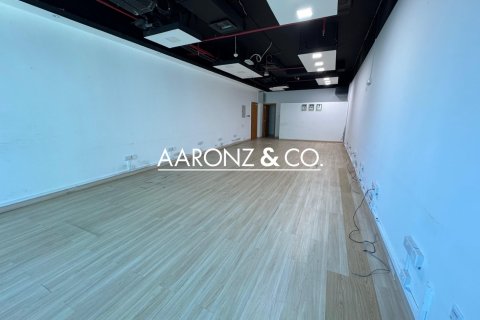 95m² Office in Business Bay, UAE No. 152662 11