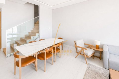 Квартира с 2 спальнями в SLS Dubai Hotel & Residences, ОАЭ №187668 7