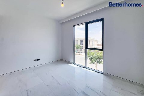 Villa de 5 dormitorios  No. 114614 29