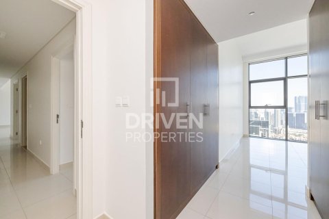 Appartement de 3 chambres à BLVD Crescent, UAE No. 202652 16