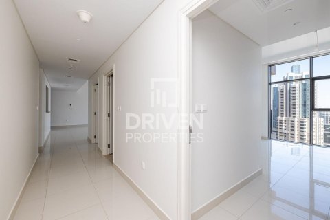 Appartement de 3 chambres à BLVD Crescent, UAE No. 202652 14