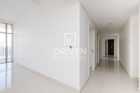 Appartement de 3 chambres à BLVD Crescent, UAE No. 202652 5