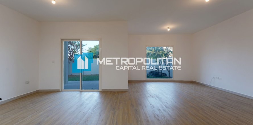 4 bedrooms Townhouse No. 119936