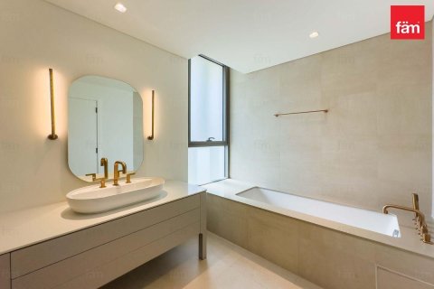 Villa de 4 dormitorios en Dubai, UAE No. 200126 3