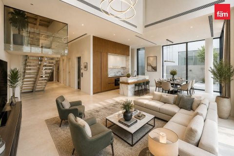 Villa de 4 dormitorios en Dubai, UAE No. 200126 15
