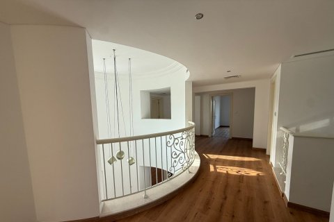 6 غرفة نوم فيلا في Dubai Sports City, الإمارات العربية المتحدة رقم 208865 19