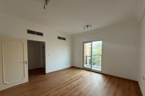 6 غرفة نوم فيلا في Dubai Sports City, الإمارات العربية المتحدة رقم 208865 23