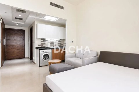 Studio Apartment in Azizi Star, UAE No. 170224 7