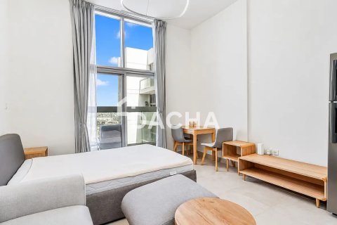 Studio Apartment in Azizi Star, UAE No. 170224 6