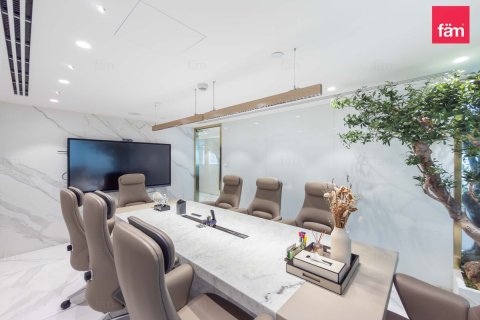 Office de 202m² à Dubai, UAE No. 210576 6