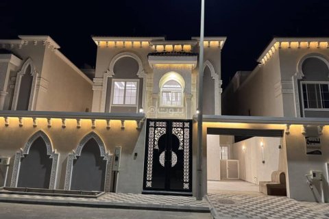 Villa de 6 dormitorios en Khobar, Saudi Arabia No. 60369 2