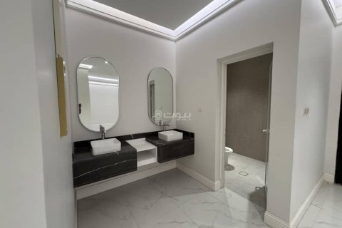 Villa de 6 dormitorios en Khobar, Saudi Arabia No. 60369 25