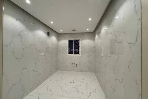 Villa de 6 dormitorios en Khobar, Saudi Arabia No. 60372 26