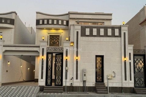 Villa de 6 dormitorios en Khobar, Saudi Arabia No. 60372 1