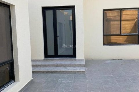 Villa de 6 dormitorios en Khobar, Saudi Arabia No. 60371 3
