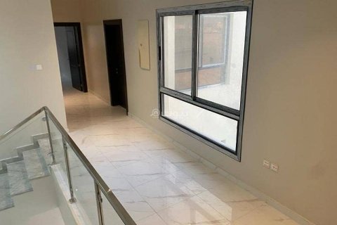 Villa de 6 dormitorios en Khobar, Saudi Arabia No. 60371 16