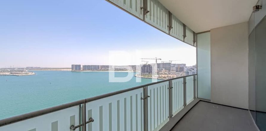 Apartment de 3 dormitorios  No. 112977