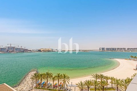 Квартира с 3 спальнями  №112977 4