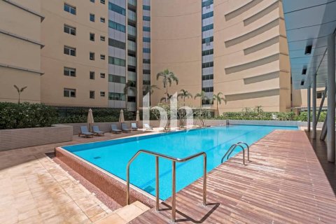 Квартира с 3 спальнями  №112977 11