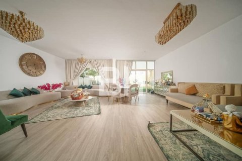 Townhouse de 5 chambres  No. 112972 2