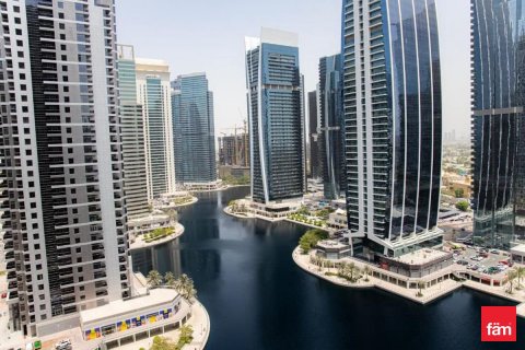 Apartment de 2 dormitorios en Dubai, UAE No. 161011 6