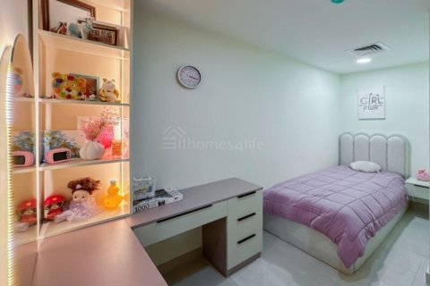 1 bedroom Apartment in Jumeirah Village Circle, UAE No. 161015 4
