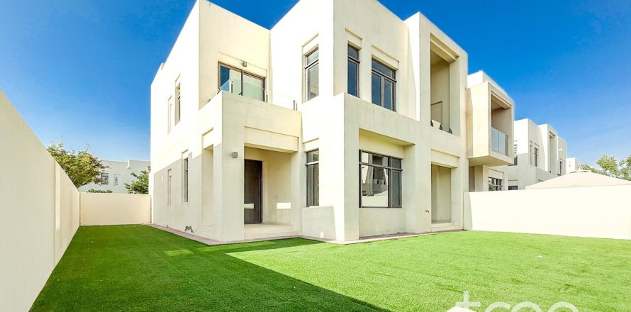 Townhouse de 3 dormitorios en Mira Oasis, UAE No. 206121