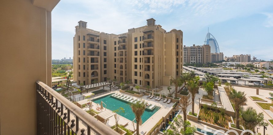 Apartment de 2 dormitorios en Madinat Jumeirah Living, UAE No. 206124