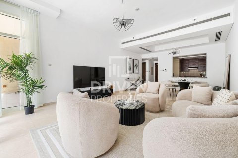 Квартира с 1 спальней в Bay Square, ОАЭ №209478