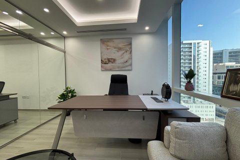Офис 41м² в Tamani Art Tower, ОАЭ №144151 5