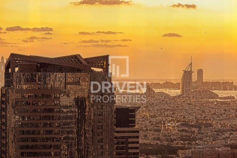 2 bedrooms Apartment in Paramount Tower Hotel & Residences, UAE No. 192814 24