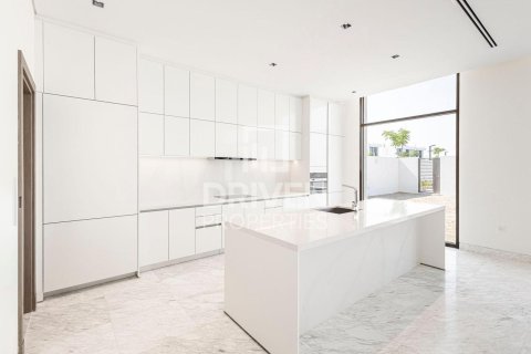 6 bedrooms Villa in District One, UAE No. 192817 26