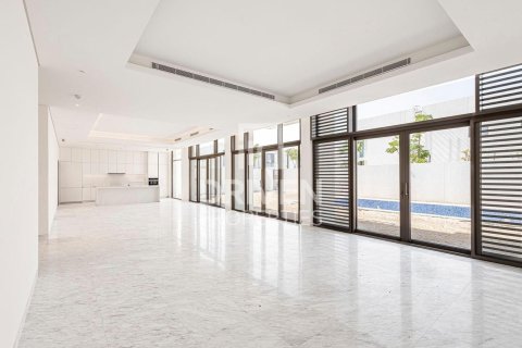 6 bedrooms Villa in District One, UAE No. 192817 5