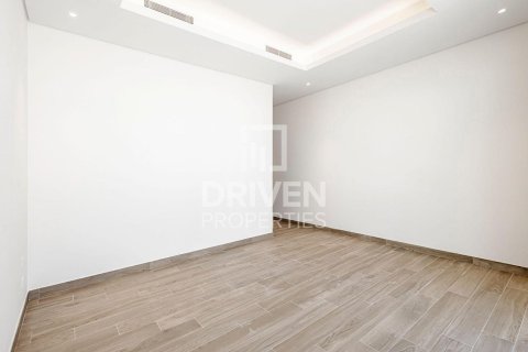 6 bedrooms Villa in District One, UAE No. 192817 25